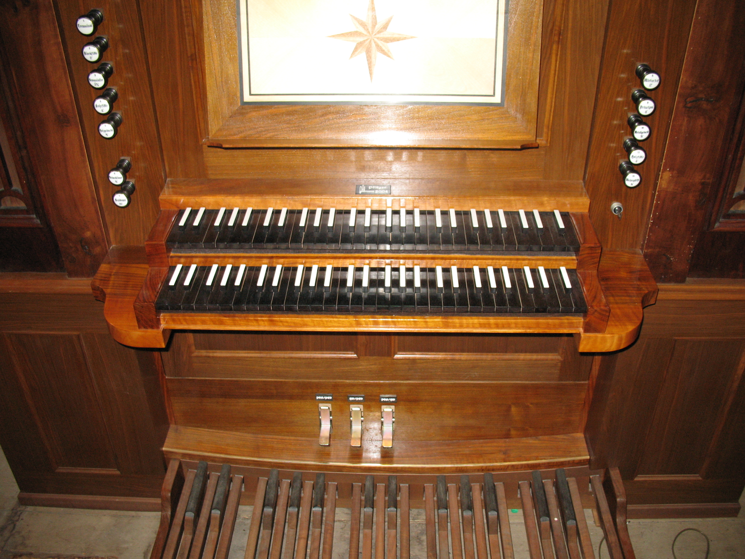 Spieltisch Spieltisch